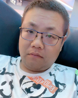 暖心男神博哥哥